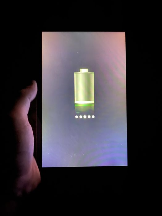 Продается Galaxi Tab 3 срочно