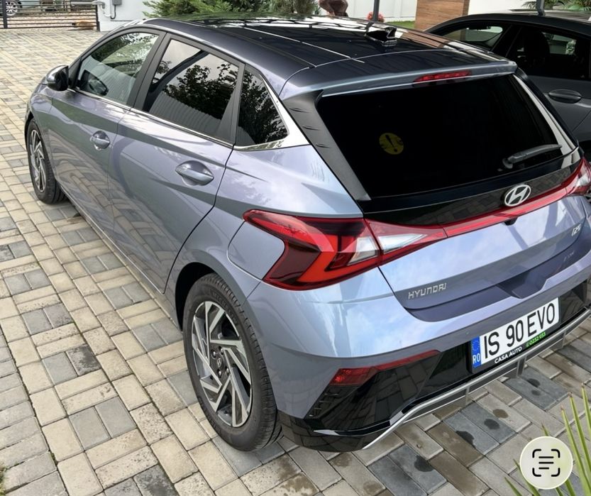 Hyundai i20, 1.2, Led Line, 2024, 10.000 km, + anvelope iarna cu jante