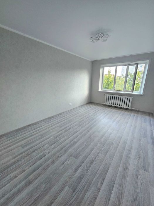 Продам 2комн Сарырка/Абая