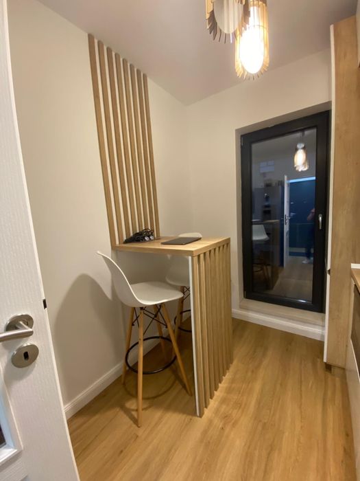 Inchiriez garsoniera