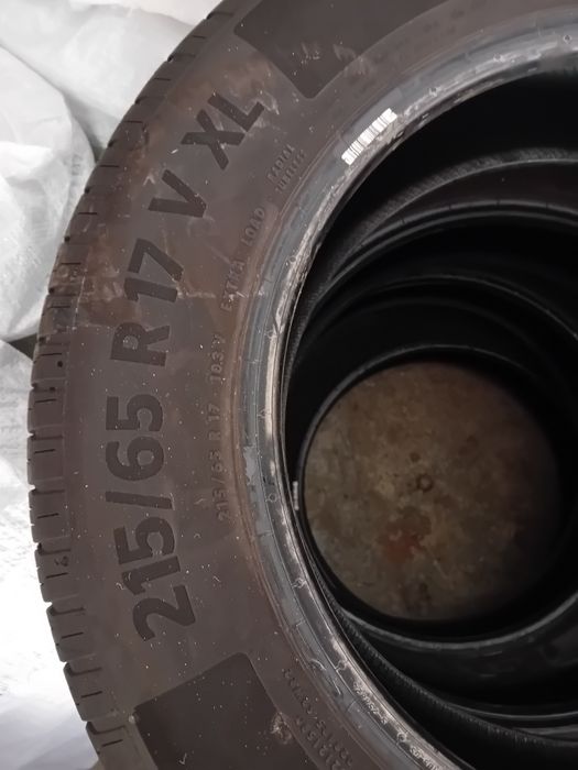 Vând cauciucuri continental vara ecocontact 6 215/65 r17 103v xl