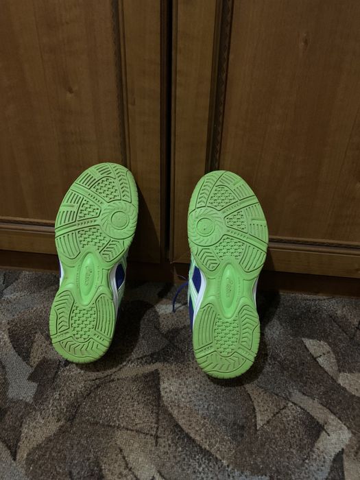 Беговые кроссовки