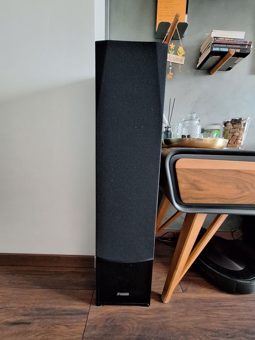 Yamaha Hi-Fi Dolby Atmost система за домашно кино