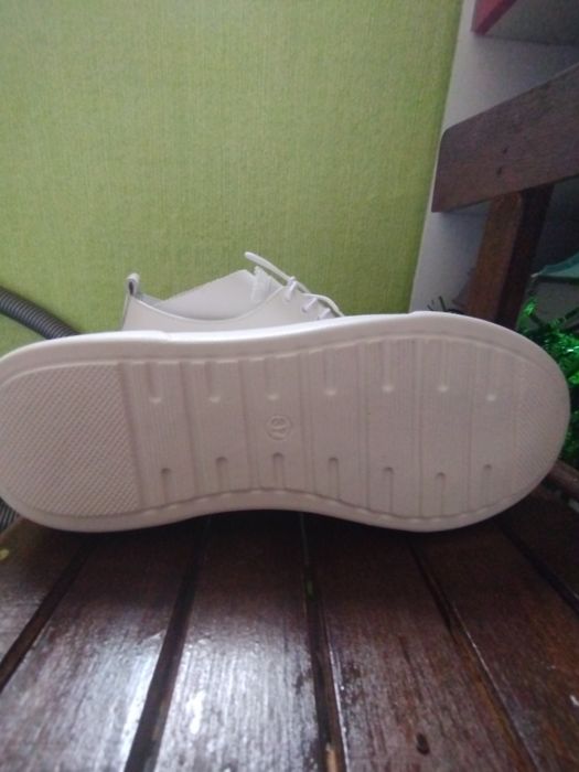 Дамски обувки 37