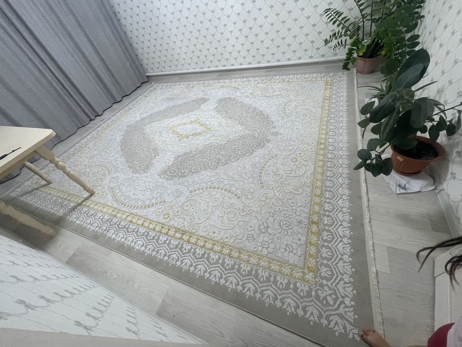 Ковер 3:4 продам