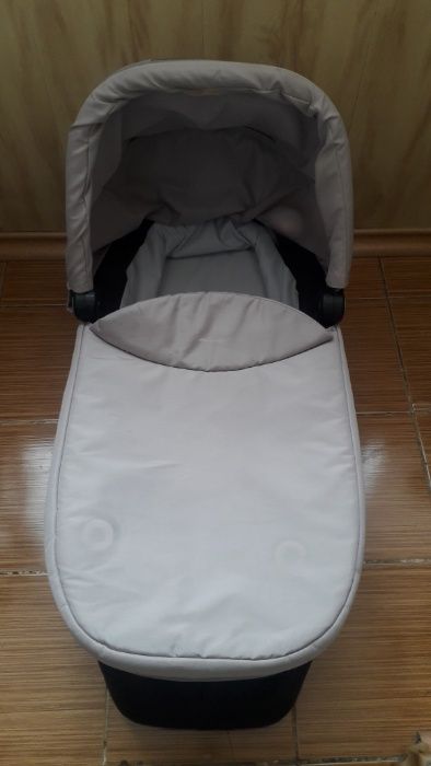 продам детская автолюлка GRACO, CHICCO