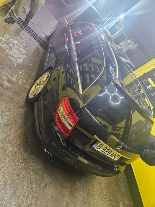 Vand mercedes c220 an 2010