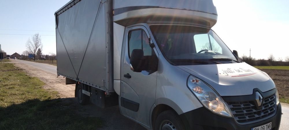 Vînd Renault Master prelatăa