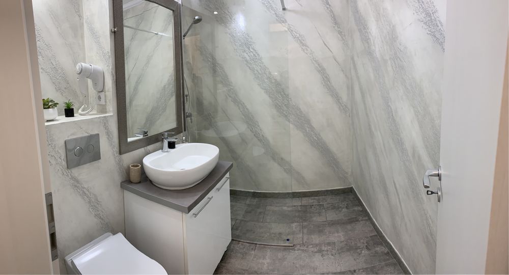 Inchiriez 2 Apartamente Regim Hotelier Acceptam carduri vacanța !!!