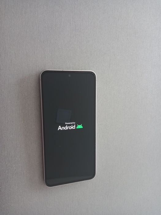 Samsung A56  като нов,без никакви забележки