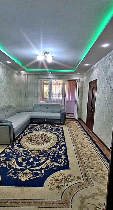 Сдаётся: 2х. комнатная квартира с новым ремонтом.