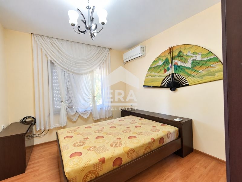 Продава се Къща в с. Капитан Андреево, Област Хасково - 300 кв.м за 427 €/кв.м - Снимка #5