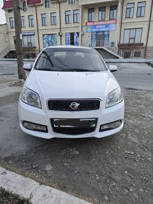 Srochno Nexia 3 Aftamat Ravon 2016y sotiladi