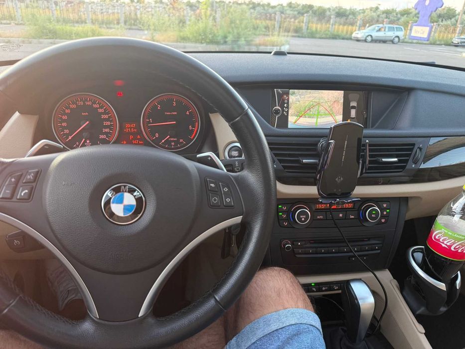 BMW X1 2012 — imagine 5