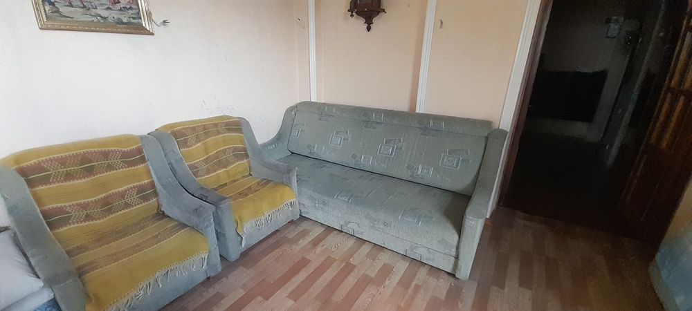 Диван книжка и два кресла