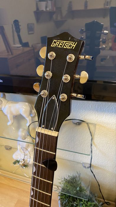 Комплект китара Gretsch Electromatic jet, и усилвател Fender Mustang 1