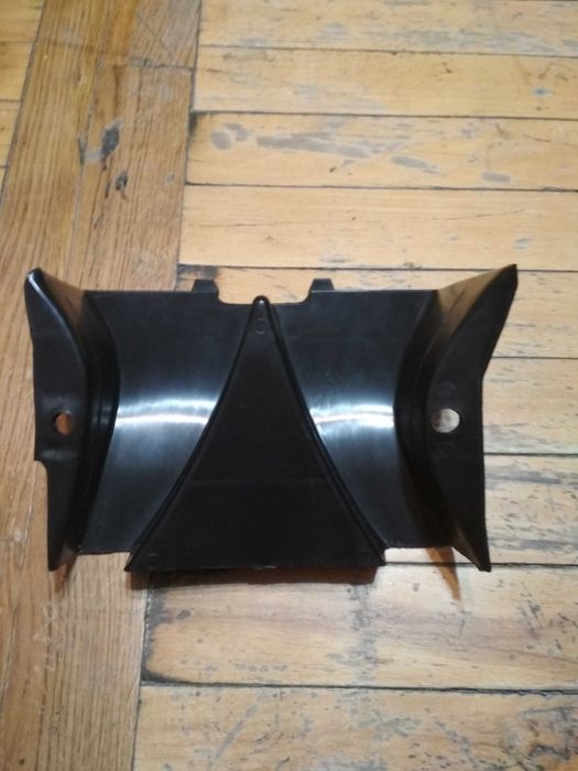Автозапчасть. Ваз 2103-06. Воздуховод отопителя. Нижний.