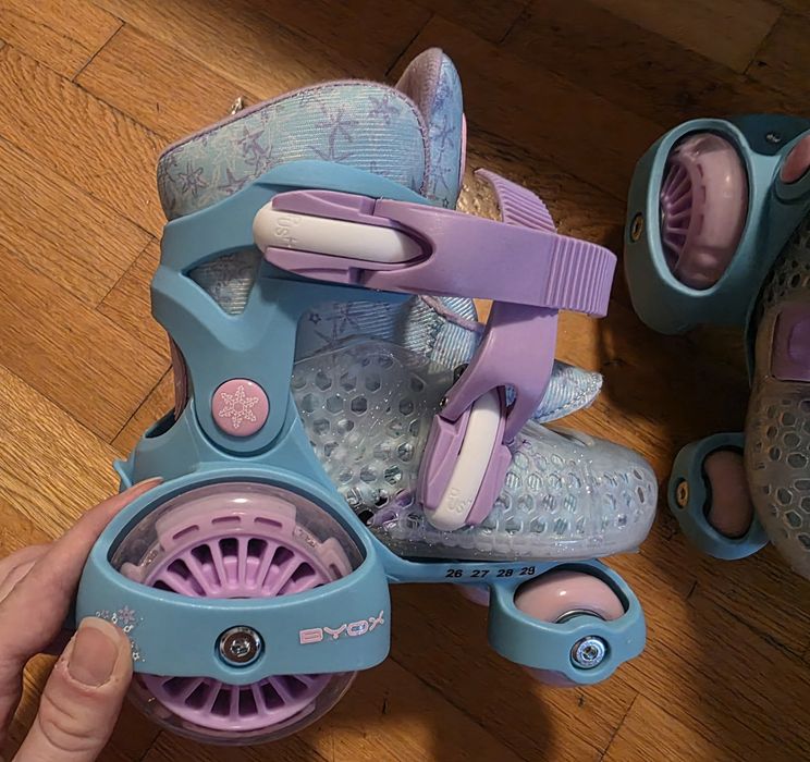 BYOX Регулируеми кънки с PVC колелца LITTLE BEETLE Frozen GIRL XS/26-29/