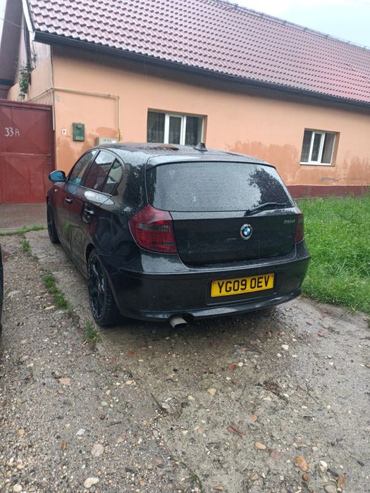 Desfac orice piesa BMW seria 1, 118D din 2009, 143 de cai