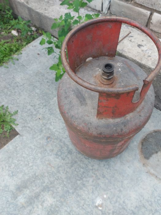 Газовый баллон продам