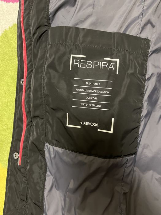 Vând geacă trei sferturi Geox