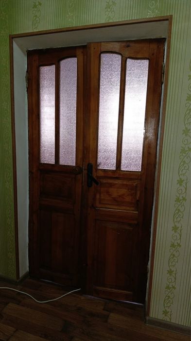 Межкомнатные двери пластик и деревянные