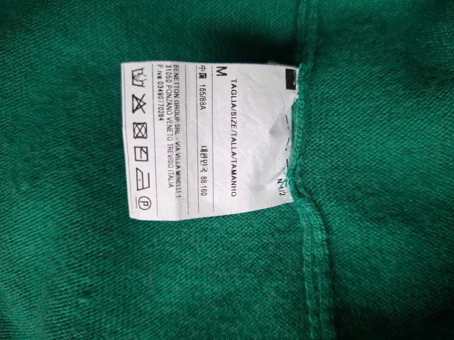 Вълнен пуловер  Benetton , размер М