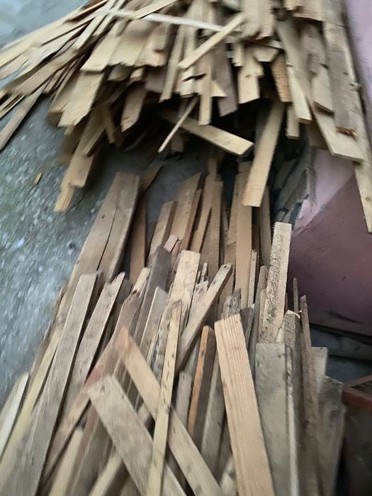 Продавам дървени летви / изрезки