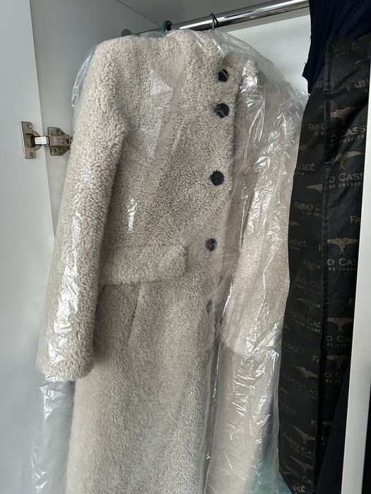 Продам мутонавую шубу