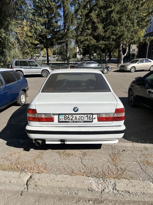 BMW E34 1992 года.