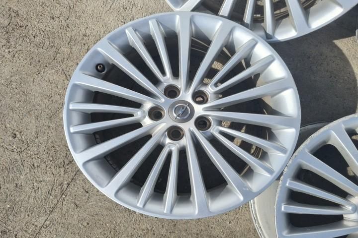 Jante aliaj roti aluminiu 5X105 R17 7,5J IS44 Opel Astra J Facelift