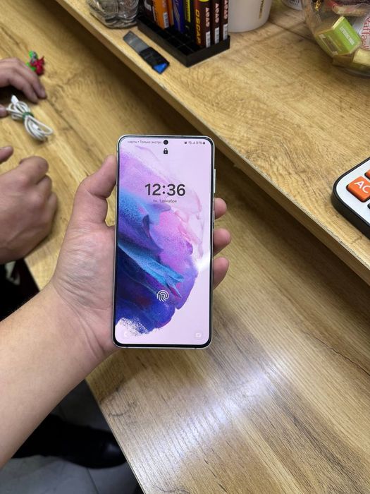 Samsung s21+ 5G hamilon