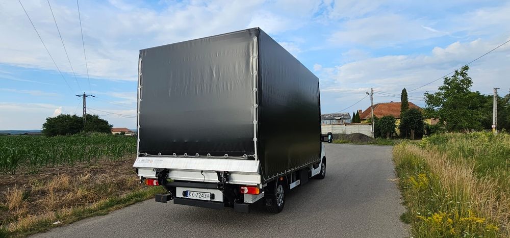 Renault  Master Cu Lift Hidraulic 10 pal 2021  Dețin 2 Buc