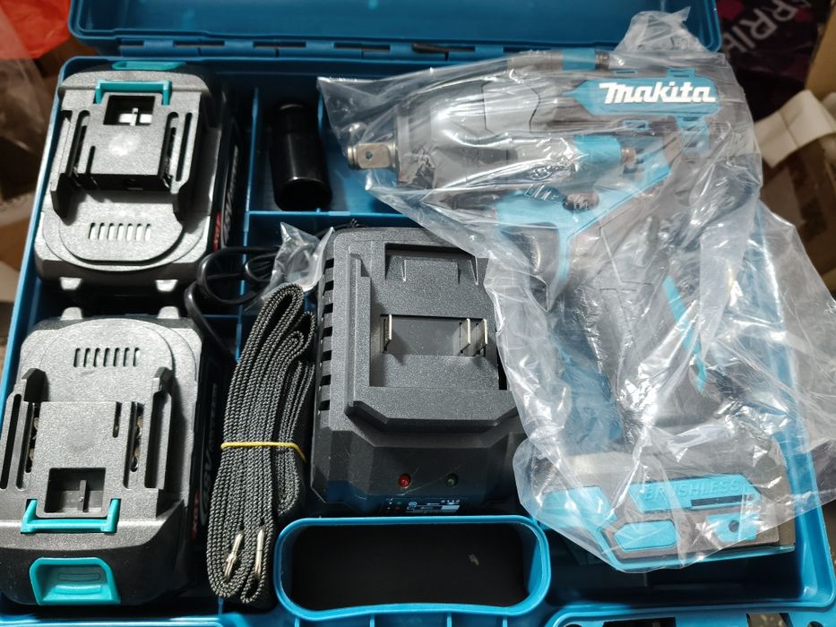 Продам гайковёрт Makita