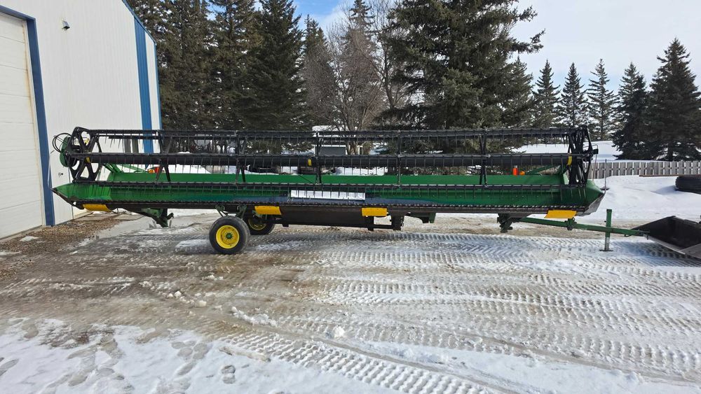 Жатка John Deere 930D