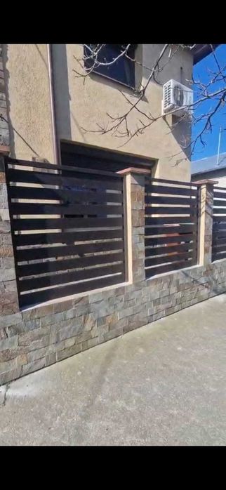 Porti si Garduri Metalice Orizontale Jaluzea Preturi Fabrica Pucioasa