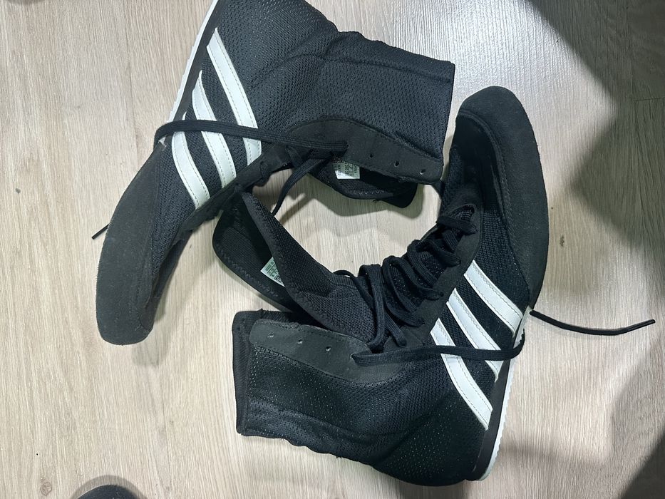 боксови обувки -adidas Box Hog 2 но