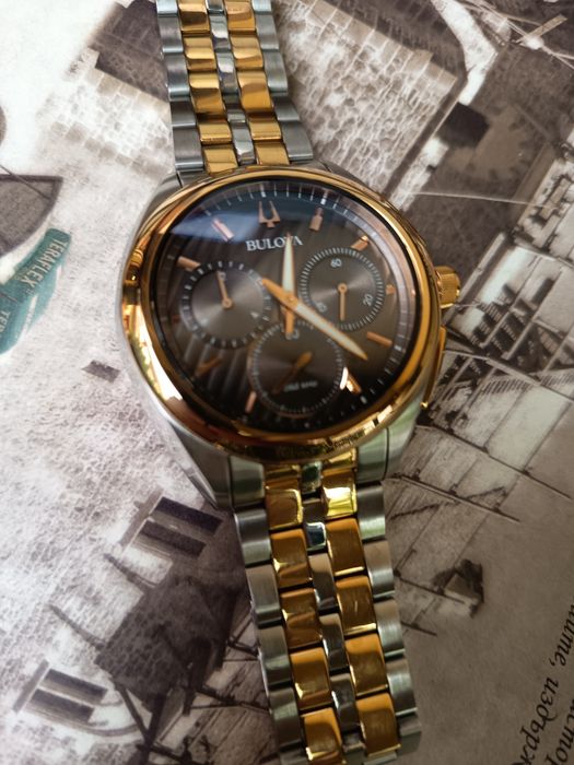 Bulova Curv  98A160