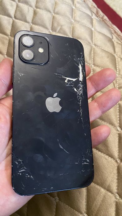 IPhone 12 , 64gb продам