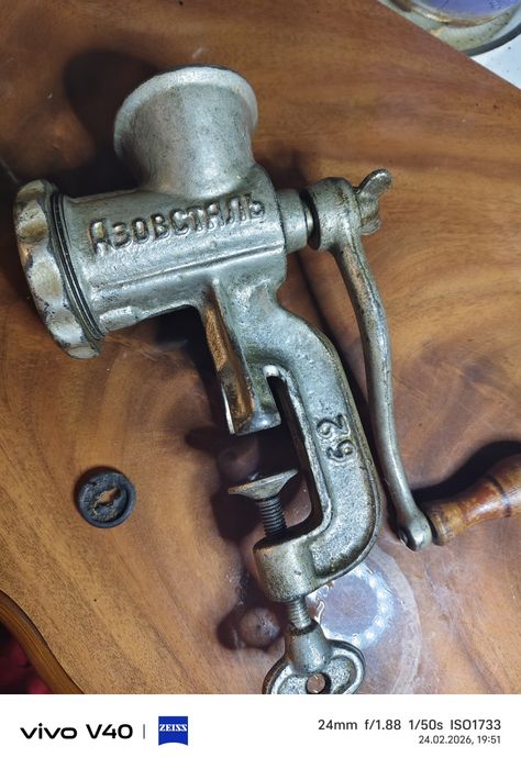 Продам советскую мясорубку и скороварка