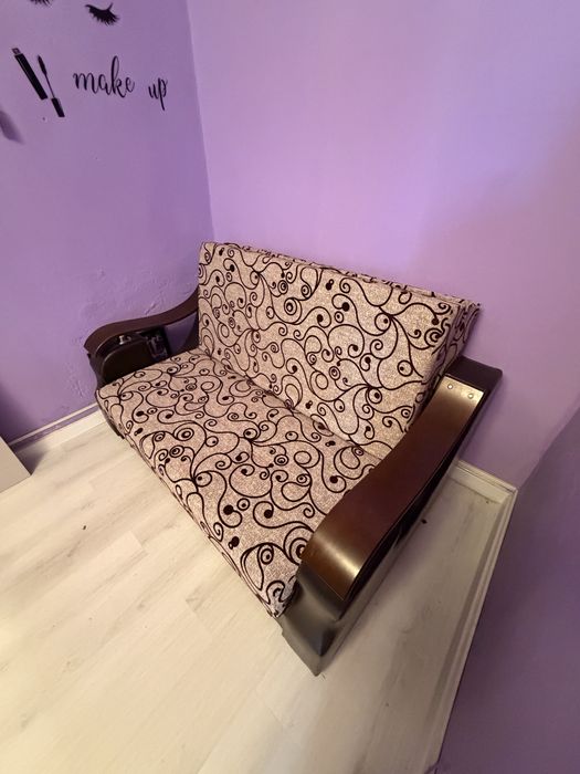 Vand canapea extensibila