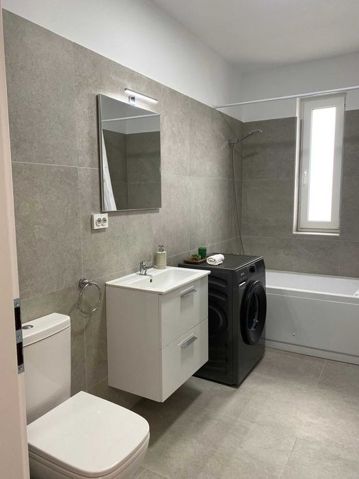 Inchiriez apartament cu 2 camere