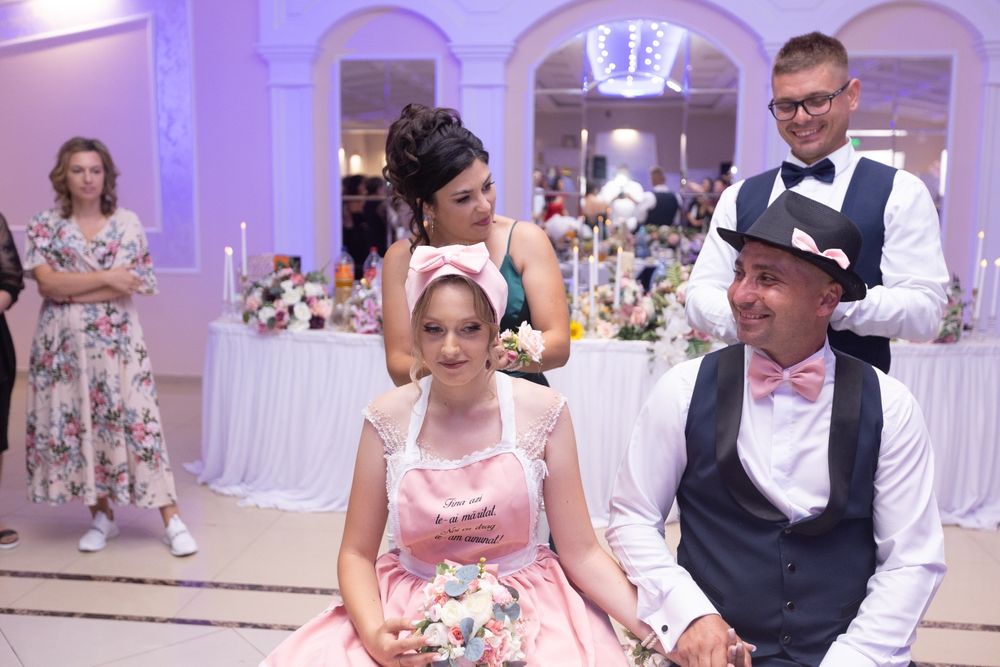 Rochie mireasă (Salon Estelle Iași)
