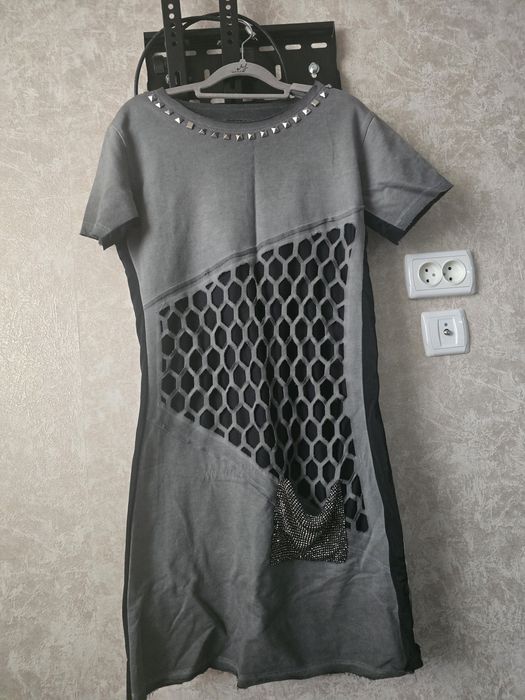 Распродажа платье  красное , полосатое,платье партии, и чёрное с сетко