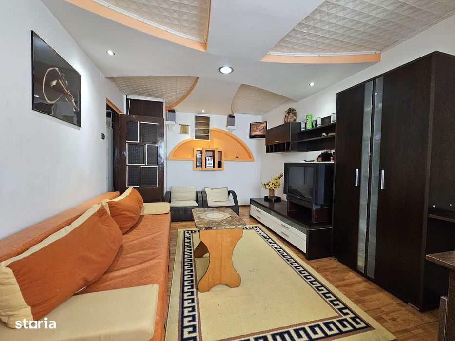 Apartament 2 camere decomandat etaj 2 zona Bejan