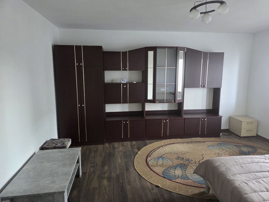 Inchiriez apartament cu 1 camerà confort 1 Timisoara zona Steaua