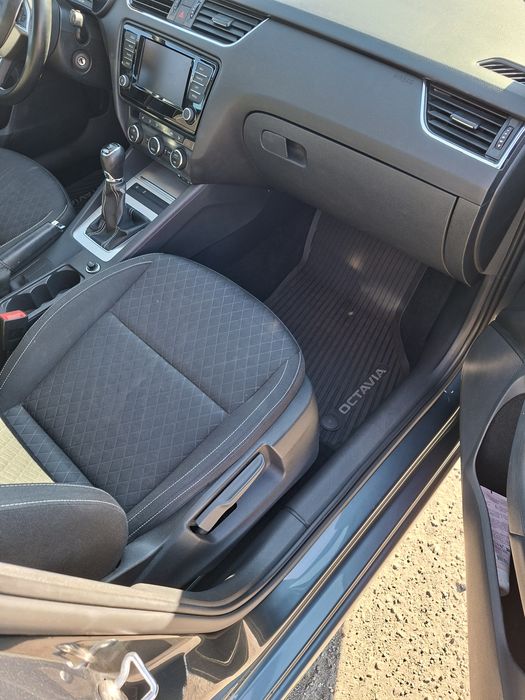 Skoda octavia EDITION  1.6