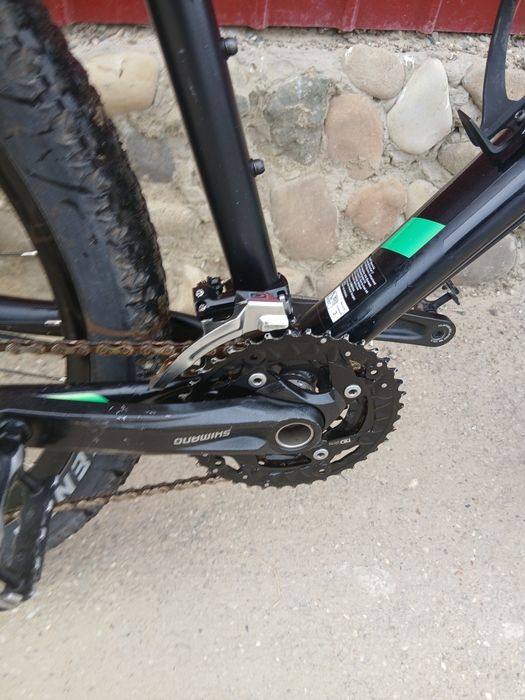 Vând  bicicleta Scott în stare bună are roți de 27.5  și  frâne pe  ulei