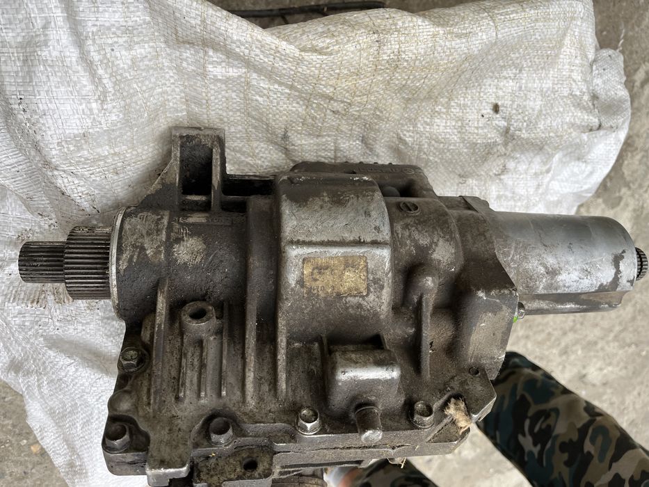 Продам раздатку Mazda CX-7 Мазда