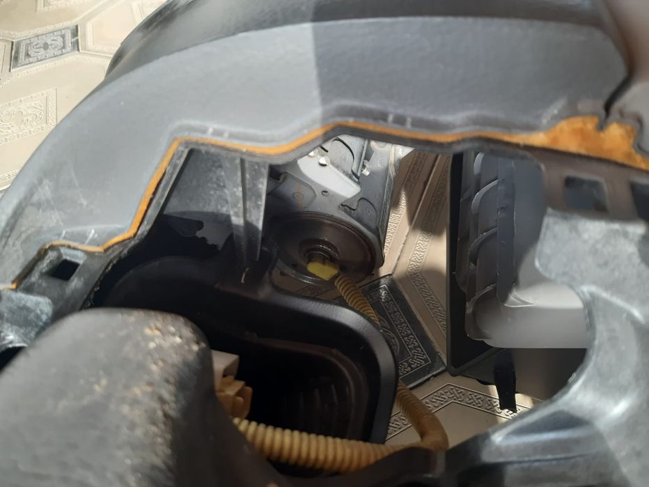 Продам торбеду-панель на тойоту камри.